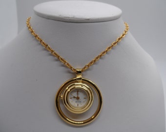 Vintage Embassy 335-PC21 Ladies Gold Tone Pendant Quartz Watch w/ Gold Tone Chain Link Necklace, 27&quot;