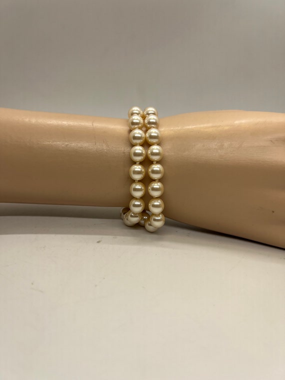 Vintage Avon Pearl Bracelet