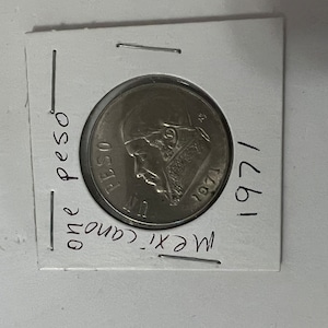 Vintage 1971 Mexican One Peso Coin