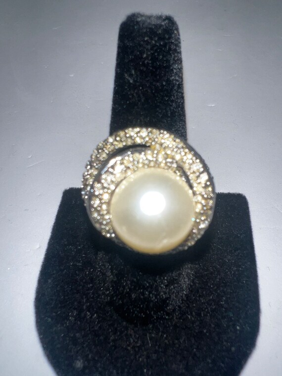 Vintage Women’s Statement Ring - image 2