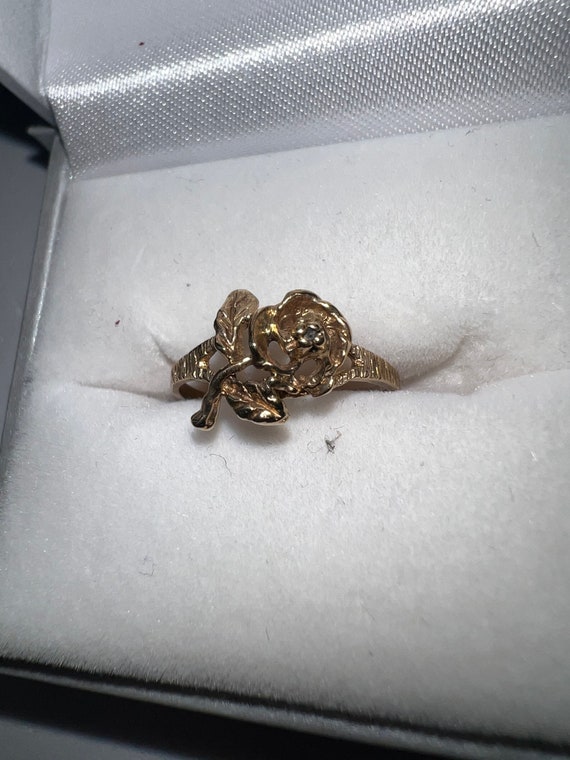 Vintage 10K Gold Rose Ring - image 1