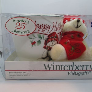Winterberry 25th Anniversary &quot;Happy Holidays&quot; 20 oz. Coffee Cup/Mug With Teddy bear, New in Box