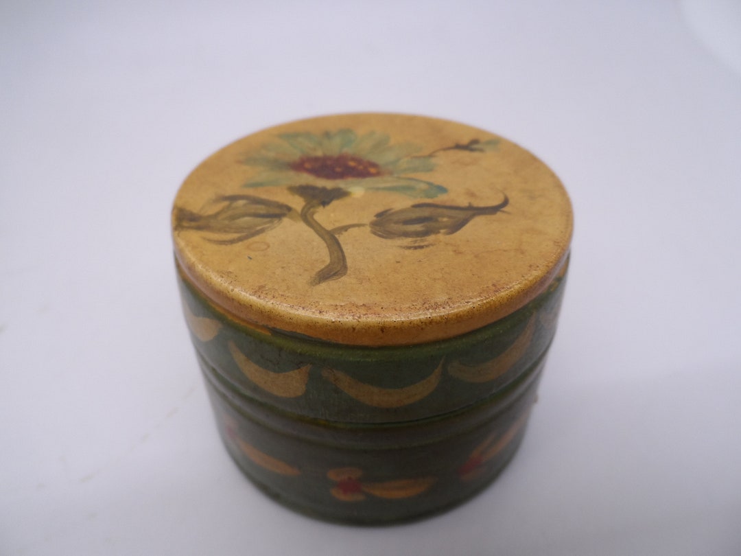 Vintage Small Green Keepsake Box - Etsy