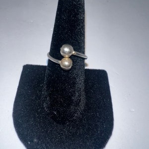 Vintage Women’s Ring silver Toned