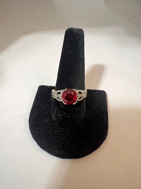 Vintage Silver Tone Ring with Garnet Stone