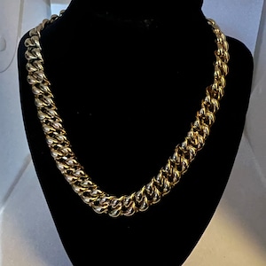 Vintage Gold Toned Chain Necklace