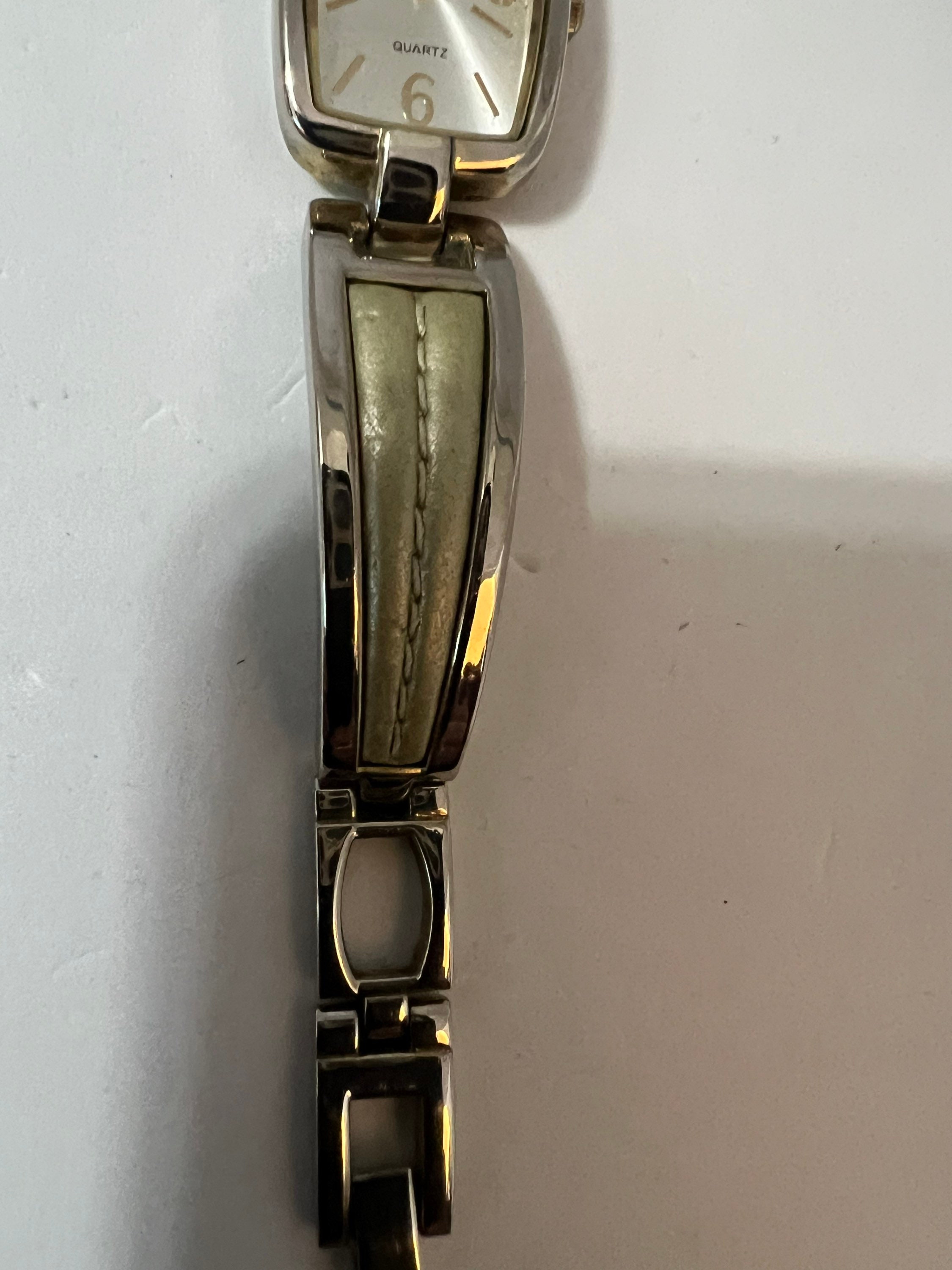 Studio Time Women\'s gold watch. Bangle band. STD9511, 318, PC21 Vintage Studio Time Quartz Watch - Etsy main image 2