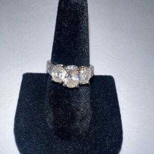 Vintage Women’s Silver & Gold Toned Ring