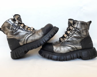 Vintage 90s Bunker Platform Club Kid Boots,Cyber Boots,Grunge,Mega Platform,Goth,Techno,Raver,Punk ,Rivethead,Cyber,Emo,New Rock,Swear,Acid