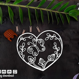 Línea SVG Corazón Mariposa y floral / Corte de corazón original Archivo vectorial / Línea CORAZÓN Decoración vectorial floral / Descarga digital SVG