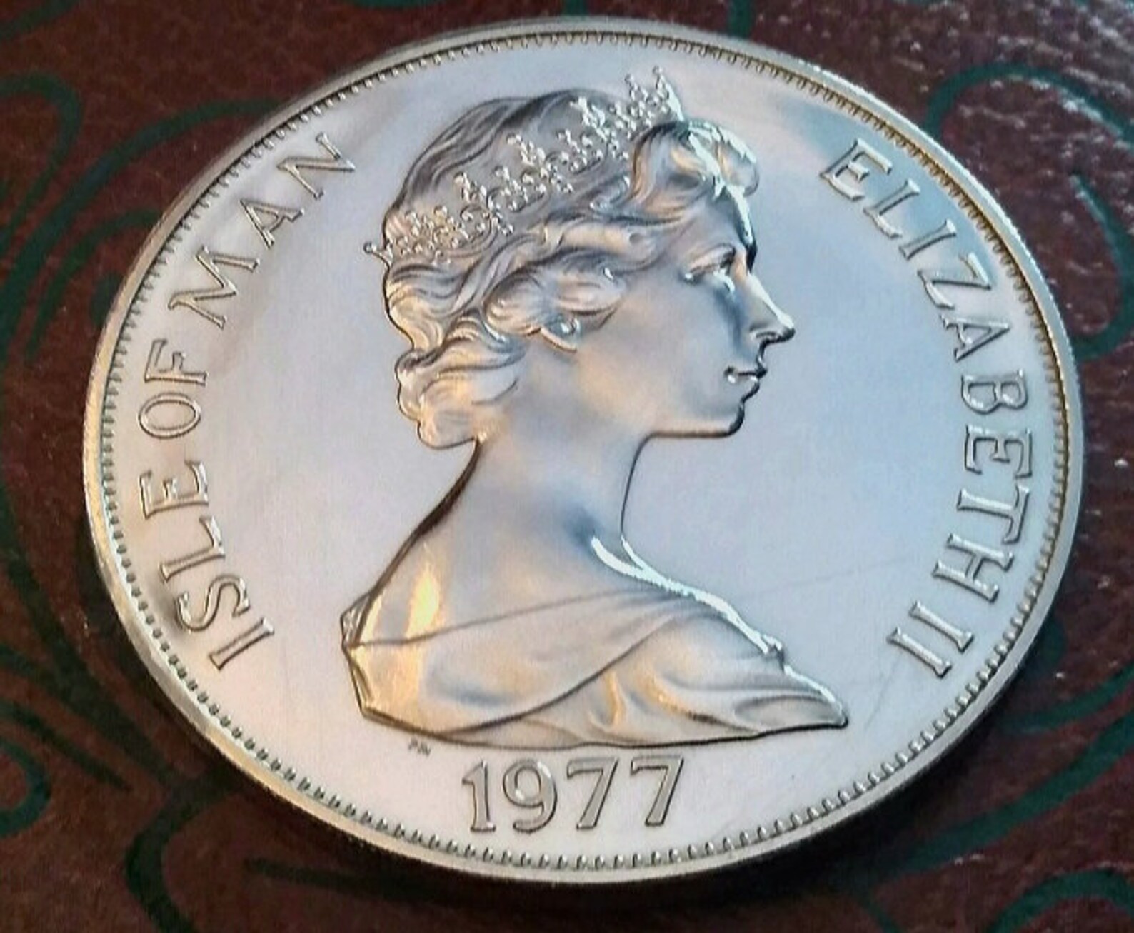 1977 Isle Of Man Pobjoy Mint Limited Edition Queens Silver Etsy
