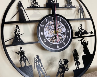 Movie Character Vinyl Record Clock – Hero Wall Art, Man Cave Decor