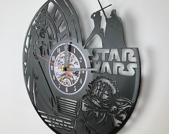 Star war clock, Vinyl record clock, Starwar gift for man, Vinyl wall clock, Gift for movie lover, Unique wall clock, Mancave room decor