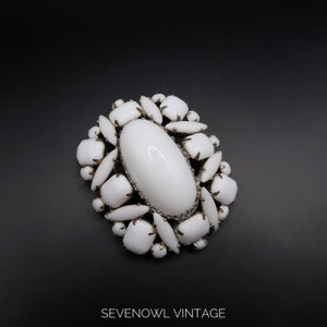 Vintage Signed Schreiner New York Milky Glass Rhinstone Brooch Pin
