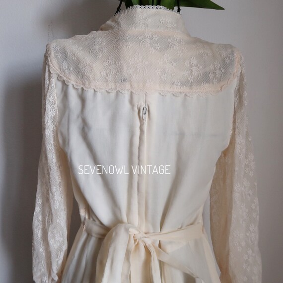 Vintage 1970s Gunne Sax White Maxi Dress Gunnie, Jess… - Gem