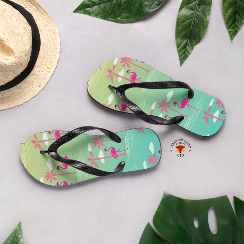 Faux Pearl Decor Flip Flops