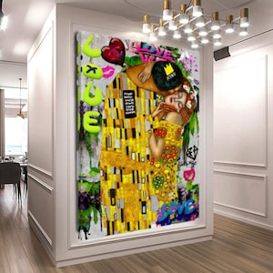 Print on Canvas, The Kiss by Gustav Klimt Pop Art Cnvas Street Graffiti Style, Colorful Modern Wall Art Decor, Stretched Canvas Print