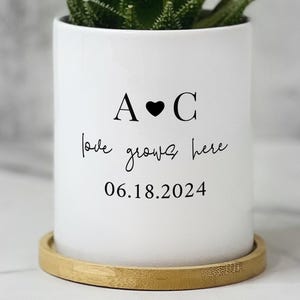 Personalized Planter, Custom Engagement Gift, Wedding Gift, Couples Gift, Newly Engaged Gift, Newlywed Gift, Bridal Shower Gift, Plant Pot