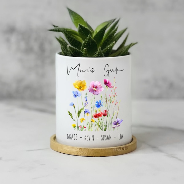 Mom Garden Pot, Personalized Planter for Mom, Mom Garden Gift, Mama Flower Pot Mothers Day Gift, Custom Plant Pot, Mom Gift from Daughter