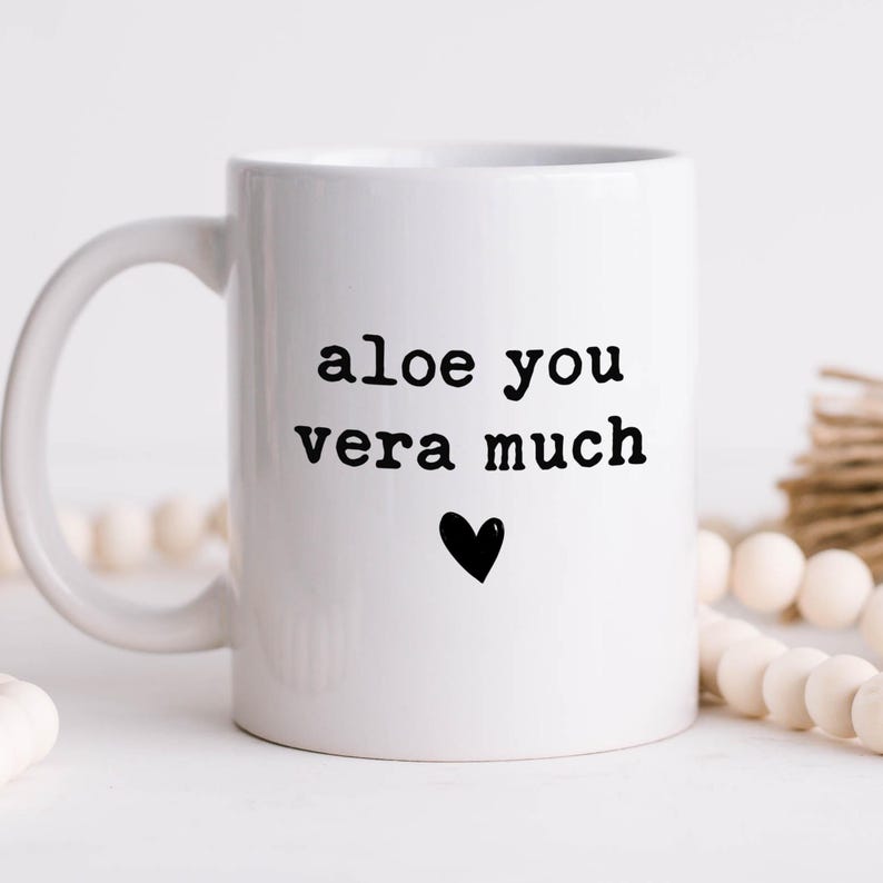 Aloe You Vera Much Planter, Succulent Pot for Best Friend Female, Gift for Sister, Funny Gardening Gift, Cute Plant Pot with Bamboo Saucer image 4
