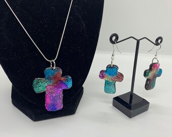 Handmade necklace and earrings.