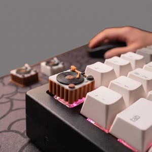 Record Player Keycap, Turntable Artisan Keycap, Cherry MX Keycaps, Music Lover Gift
