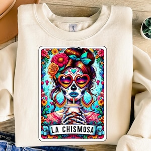 La Chismosa Tarot-Karte PNG, lustiges mexikanisches Hemd, mexikanisches png, spanischer Becher, Catrina png, Skelett png, Tarot-Karten-Shirt, Sublimationsbecher
