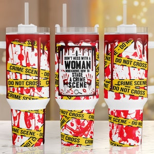 Rolig True Crime-glasomslag, blodfläckar, 40oz-glasdesigner, True Crime-glas, sarkastisk omslagspapper png, Mordmysterium-glasdesign PNG