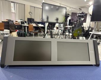 Stand on Desktop for 
