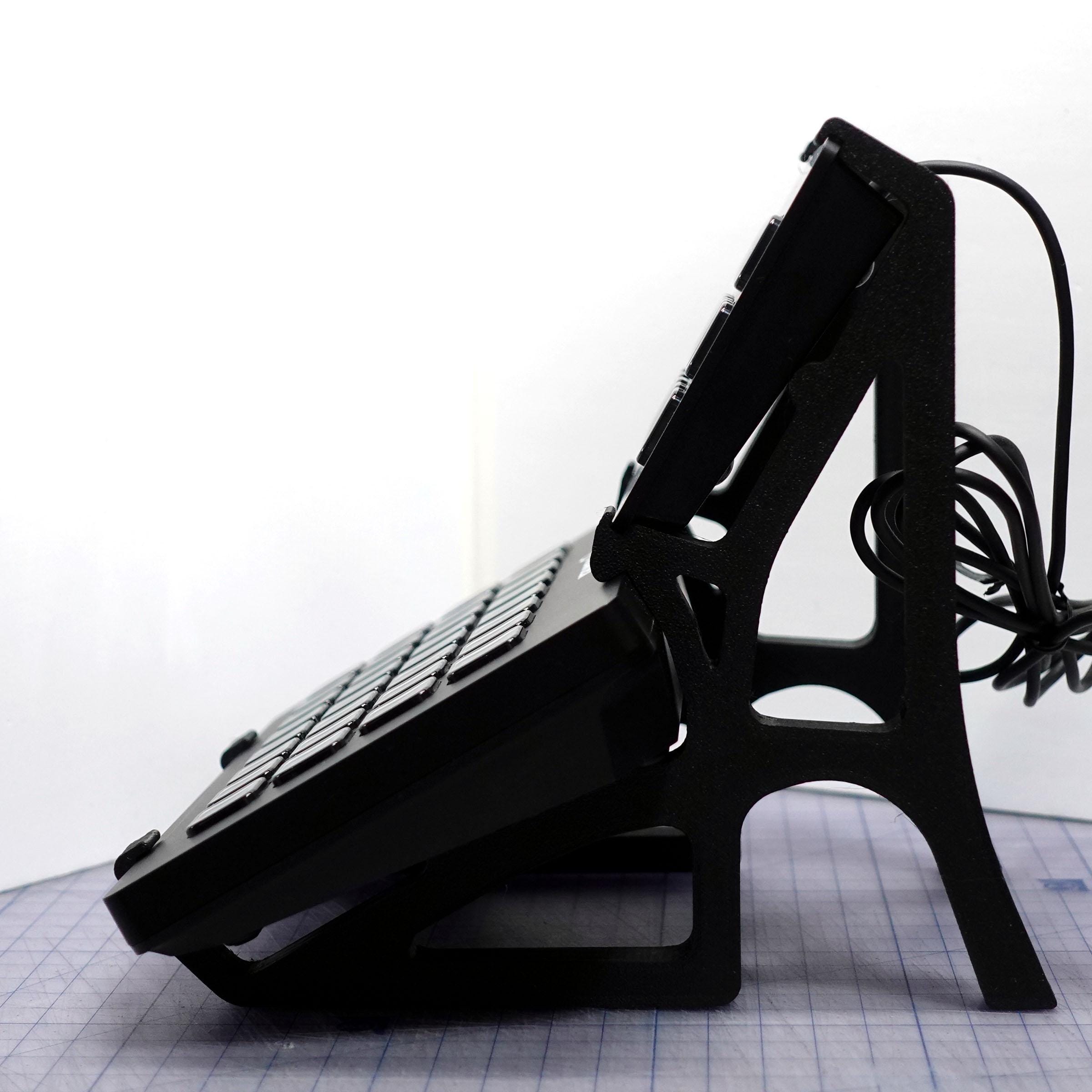 Stand for “elgato STREAMDECK 15 Keys + 32 Keys XL” Units Placed