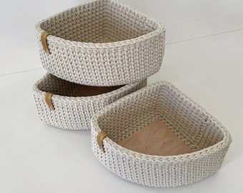 Triangle corner shelves basket (1 piece), crochet hallway storage, shelf organizer.