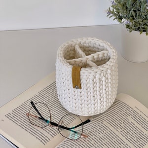 Porte-lunettes 4 compartiments, support de rangement pour lunettes souples, organiseur de chevet ou de bureau.