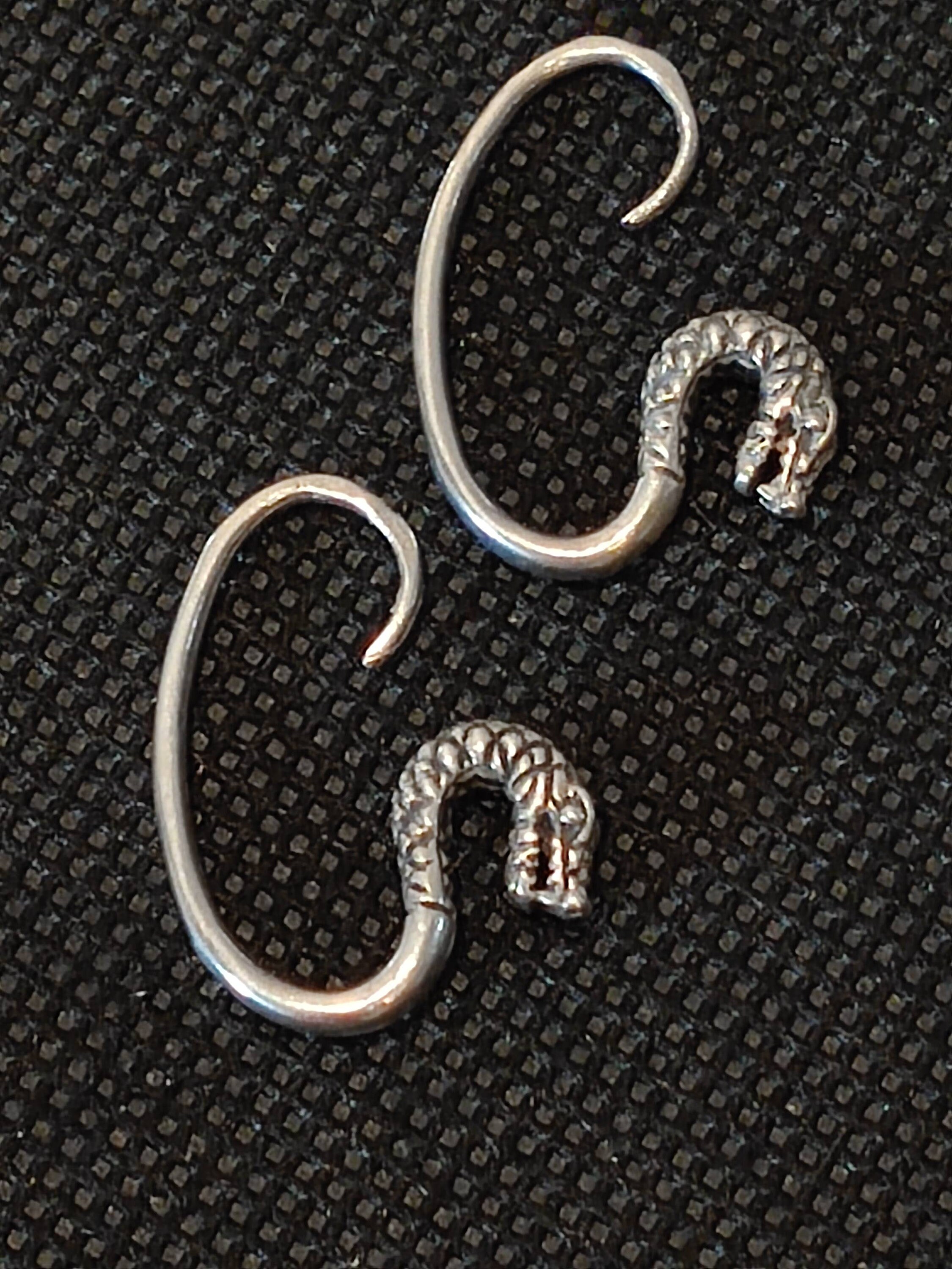 Boucles D’oreilles Clous En Argent Massif – Vintage – Lot – Occasion En Bon état – Bijou Intemporel