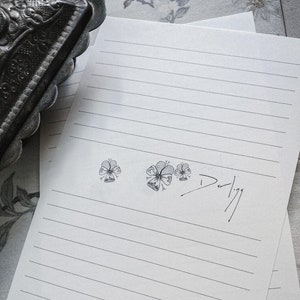 Floral letter writing set