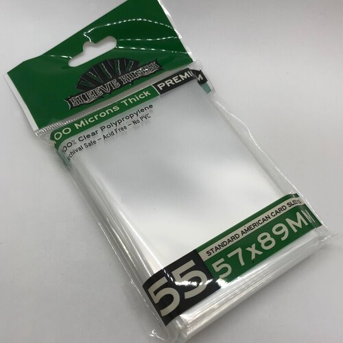 65x90 card sleeves 100 x Holographic 65 x 90 mm Heart Shaped Protective Sleeves for Trading Cards Toys Because of our more generous sizing these will fit both cards that are 56 X 87 MM Fundas Sleeves 65x90mm - KuriGames