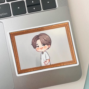 Jimin Rookie-Schauspieler des Jahres Goldrahmen Vinyl Waterpoof Aufkleber | Hobihearteu Shop