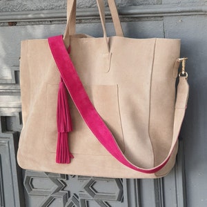 Sac fourre-tout en daim, sac à bandoulière en daim beige, sac en daim fuchsia, cartable de tous les jours, sac fourre-tout décontracté en cuir véritable, sac à provisions à glands,