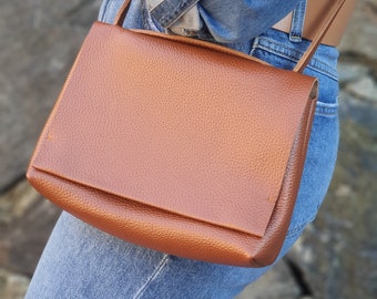 Leather Crossbody Bag, Tan Crossbody, Tan Bag, Leather Handbag, Shoulder Bag, Crossbody Bags