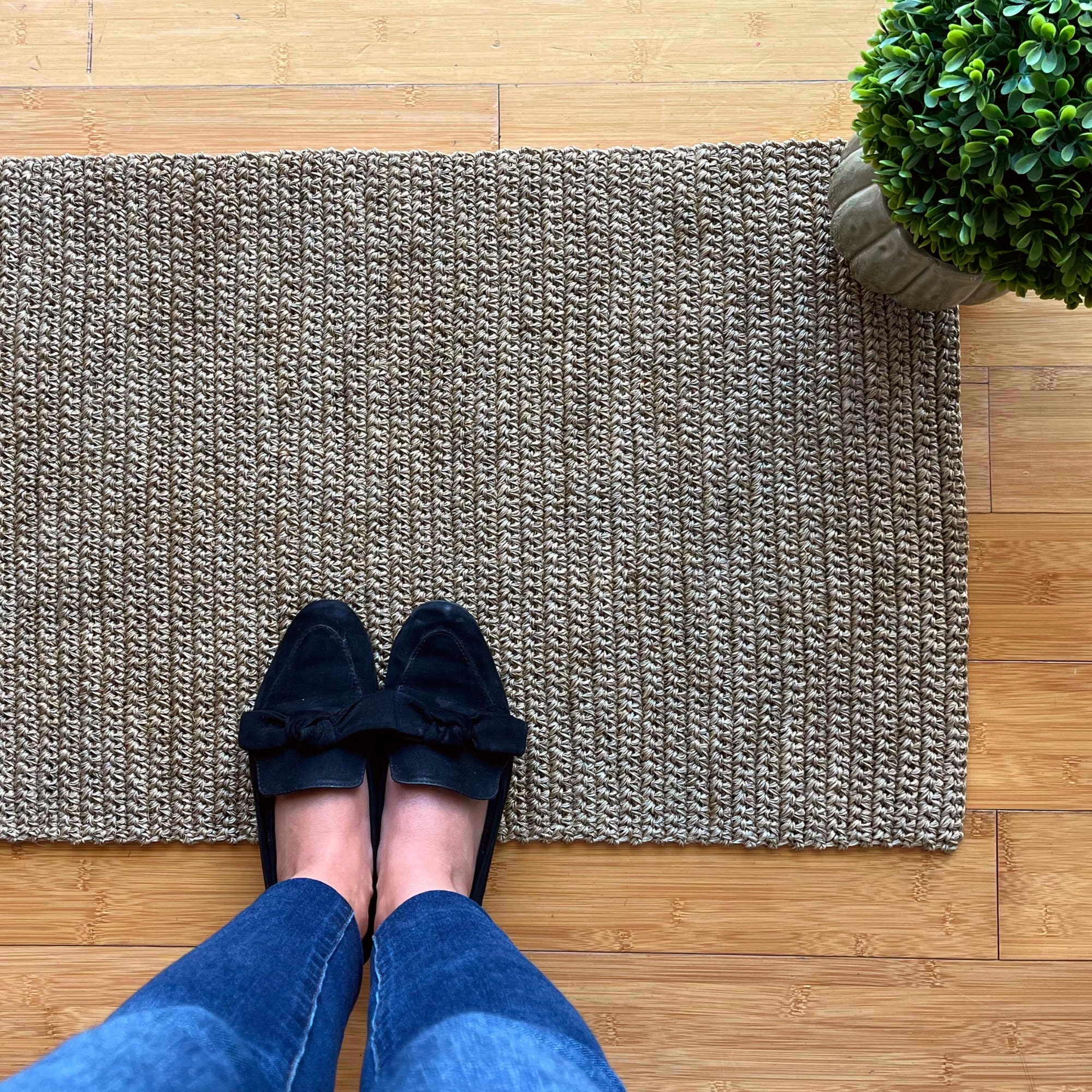 Entryway Rug Indoor Door Mat, Natural Fiber Green Braided Small