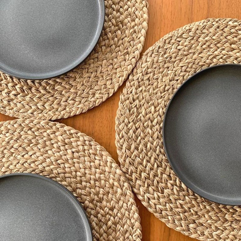 NATURAL CHARGER MAT set