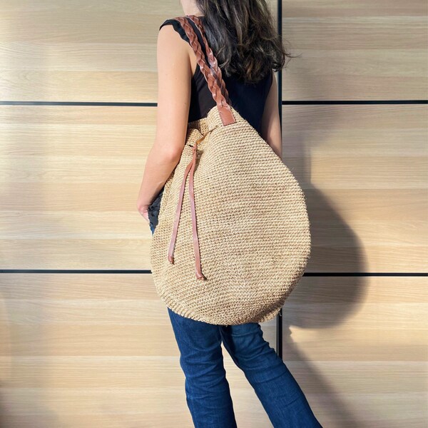 Sisal Tote Large Bag, Natural Color with leather finishes, Hand Woven market bag, beach bag, stylish handmade tote bag, Summer Accessory