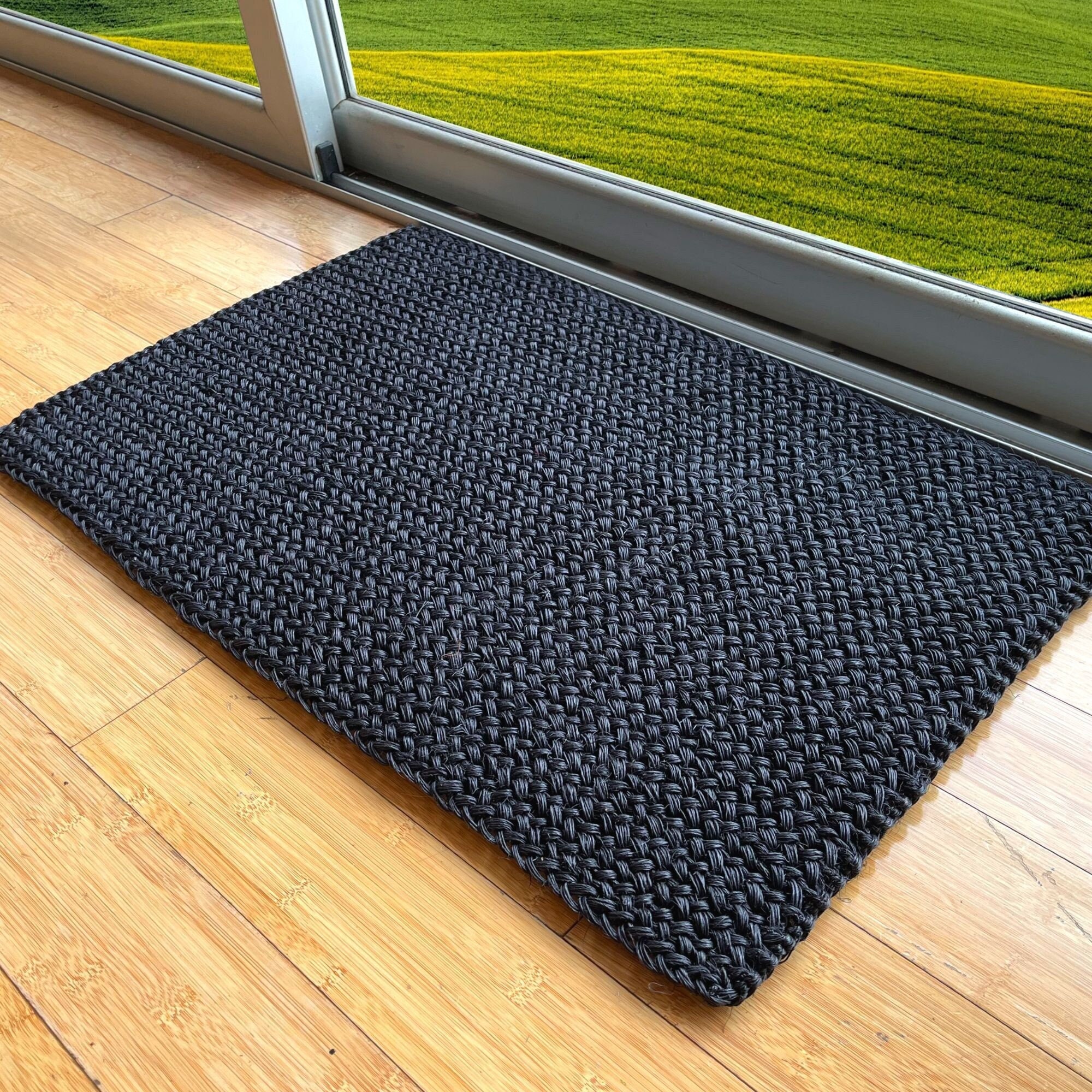 Entryway Rug Indoor Door Mat, Natural Fiber Black Braided Small