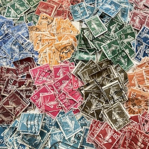 Anni 1900 - 1930 - Lotto di 30 francobolli francesi d'epoca - Design multicolore "Semeuse" - Effimera da collezione dell'inizio del XX secolo