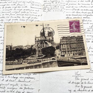 1930s - Paris postcard - Notre-Dame - Vintage Paris card