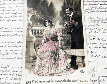 1910s - Antique French Tinted Postcard - Romantic Edwardian Couple with Flowers - "Les fleurs sont le symbole du bonheur"