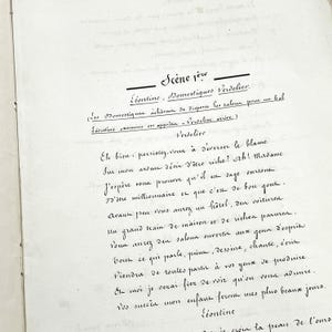Fin du XIXe - Script de 40 pages d'une pièce de théâtre en français - Écriture française manuscrite de théâtre ancienne - Livret de pièce de théâtre manuscrit avec quelques corrections