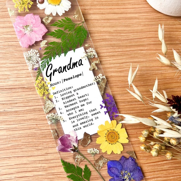 Unique Best Grandma Definition Gift, Personalized Natural Press Flower Bookmark for Nana, Loving Kind Grandmother, Meaningful Gift Grandkid