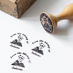 Regalo de graduación para maestro, regalo de graduación personalizado 2022, sello de libro personalizado, sello de regalo de graduación para hija, idea de regalo de posgrado