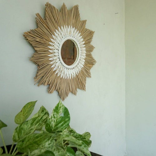 Sunburst shape raffia fiber mirrror | seagrass white sea shell mirror shops | natural seagrass mirror | beach house mirror hanging