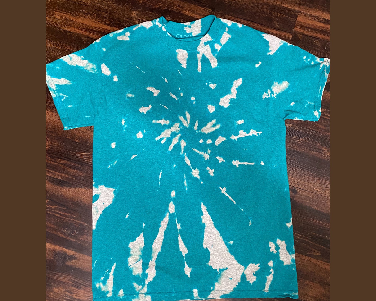 Bleach dye reverse Tie dye Tshirt tie dye t shirt green Etsy